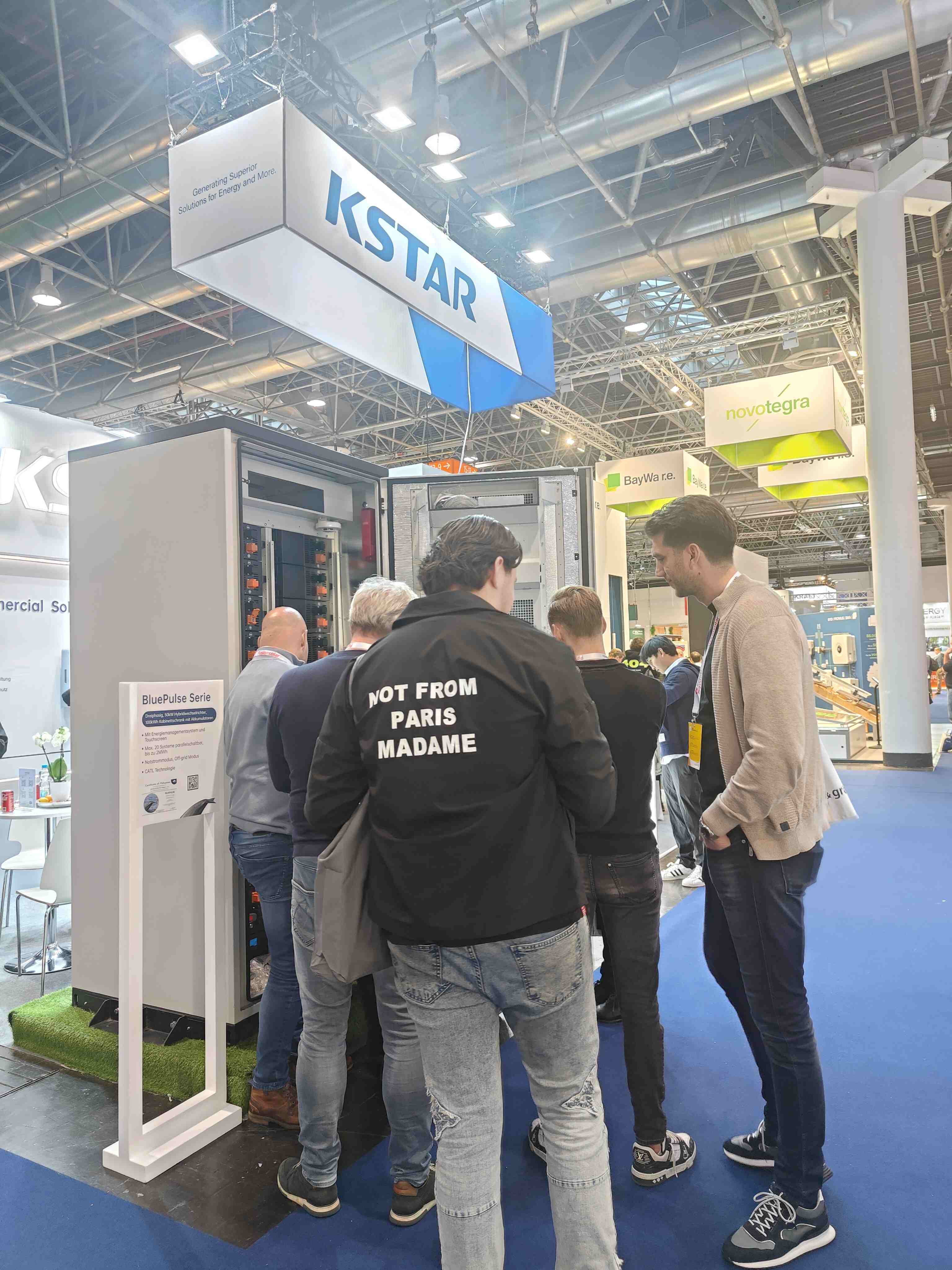 Seria BluePulse KSTAR na targach Solar Solutions Düsseldorf 2024